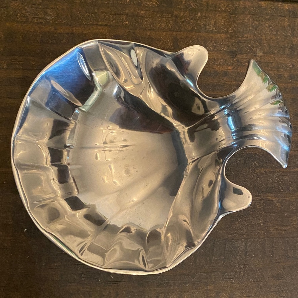 Vintage Pewter Seashell Bowl | Beach Decor | Soap Dish | Jewelry Holder
